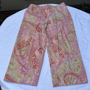 Ellen Tracy Pink Paisley Capri Pants - 23.5” Inseam